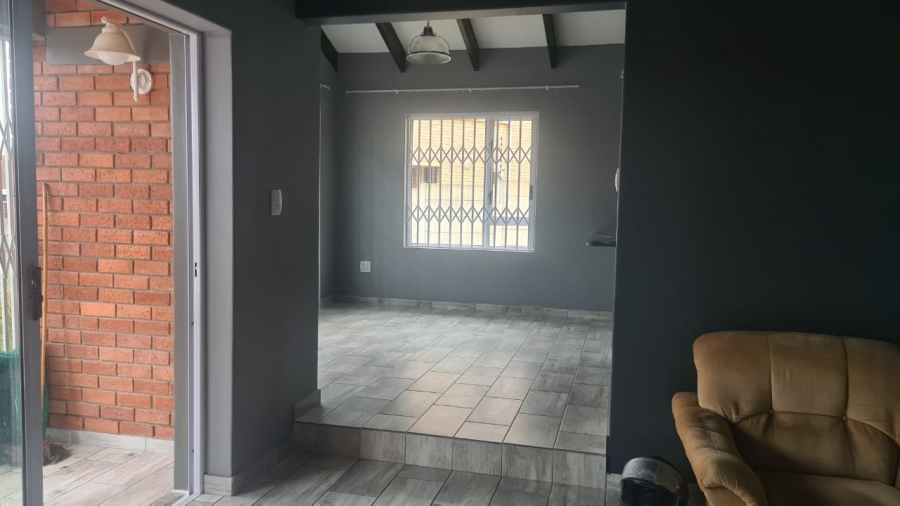 2 Bedroom Property for Sale in Dana Bay Western Cape